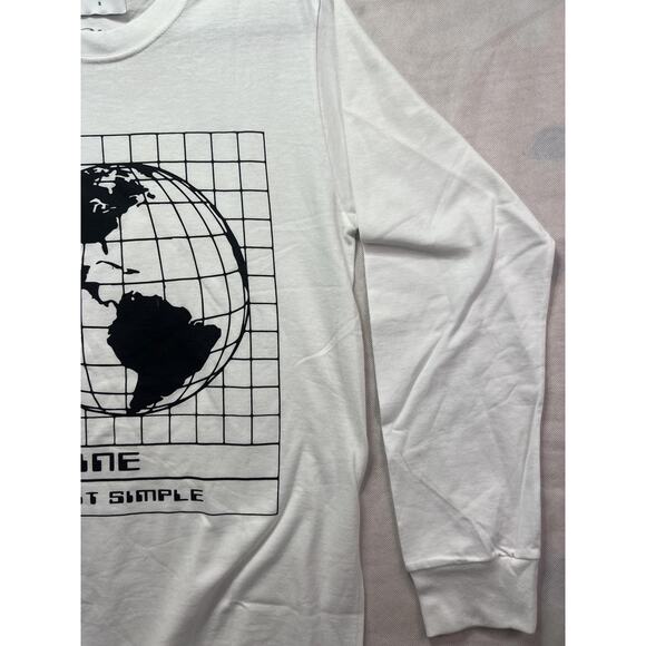 Melrose Place Shirt Men's Small White Long Sleeve Planet Earth Grid Graphic Tee - Picture 5 of 11
